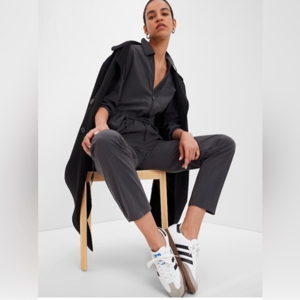 GAP Moonless Night TENCEL™ Lyocell Jumpsuit - Size 8 tall